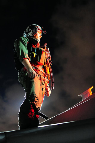 Illustration for article titled 20 Stunning Military Images That You Absolutely Have To See